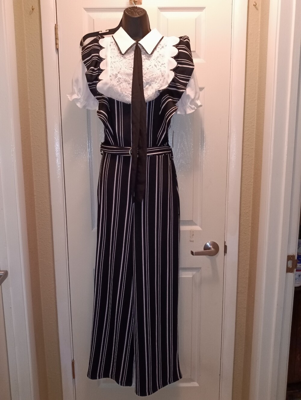 NWT 2pc Black & White Striped Tie-Neck Women's S Top & M Jumpsuit Set